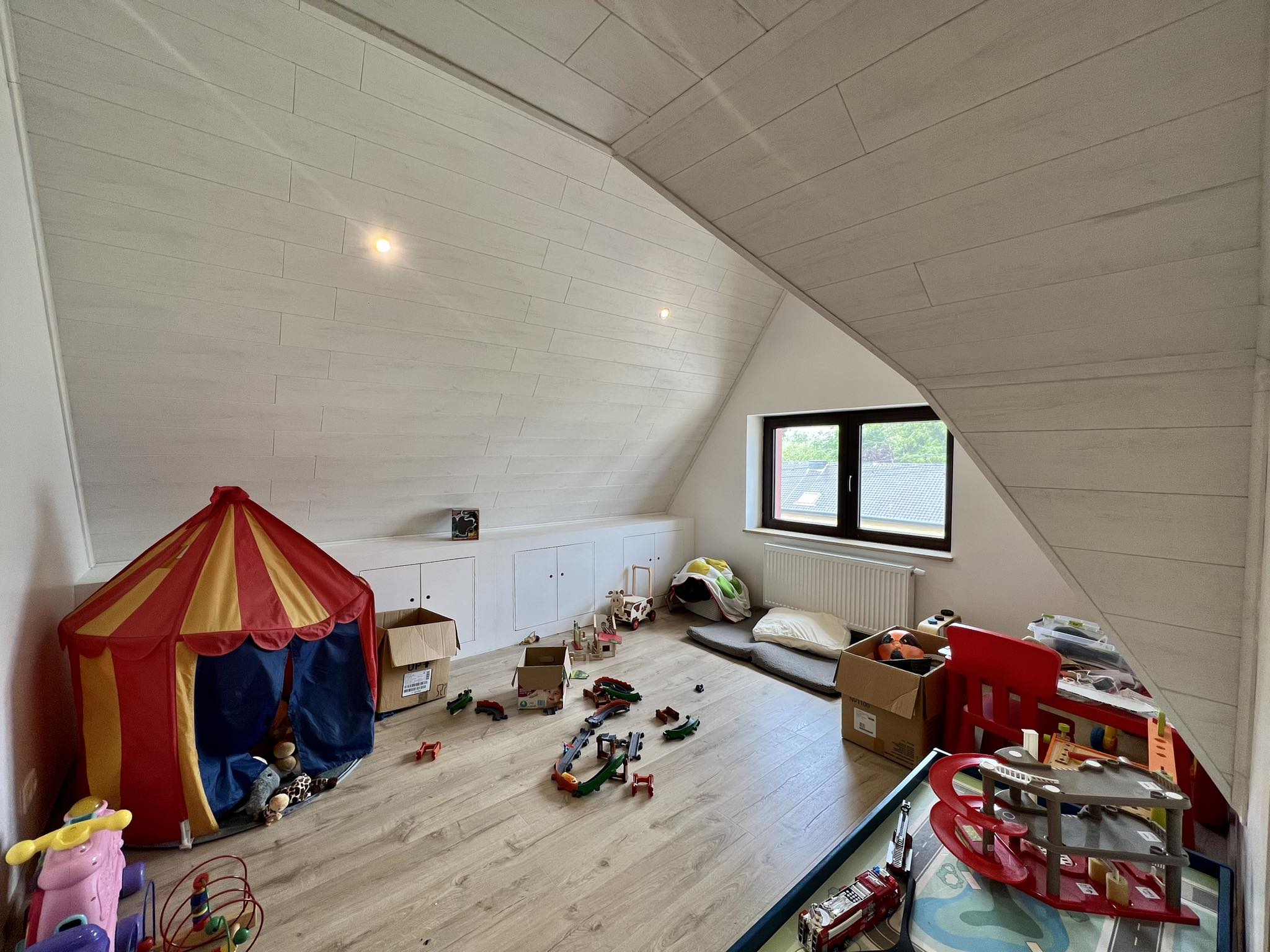 357725056_1232988640724206_485074804694613368_n