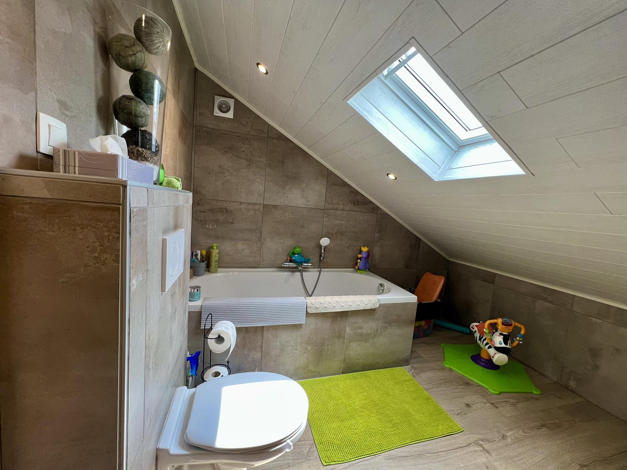 358136407_836078134853482_4586479837111514802_n