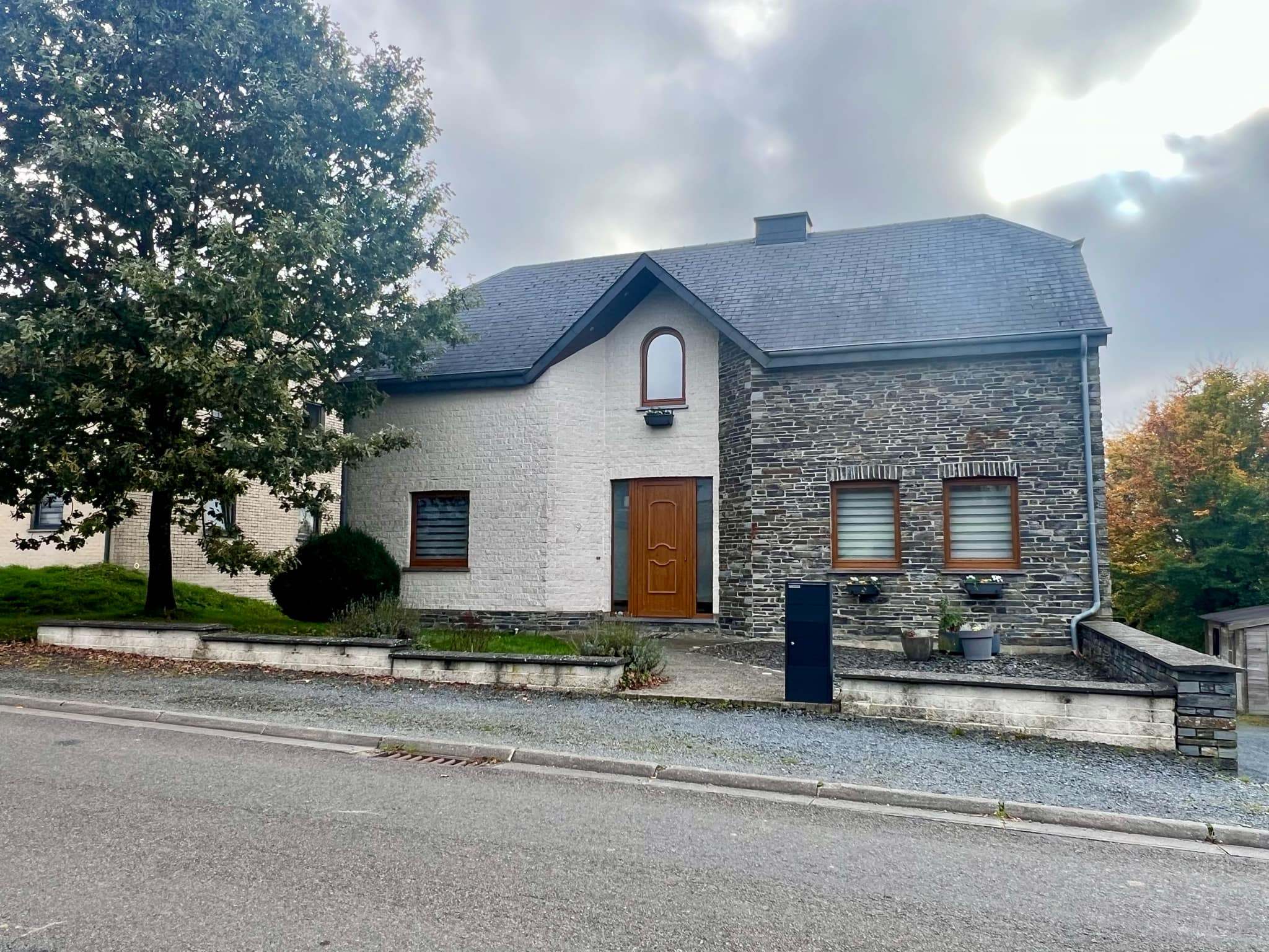 Maison 5 chambres à proximité de Libramont.