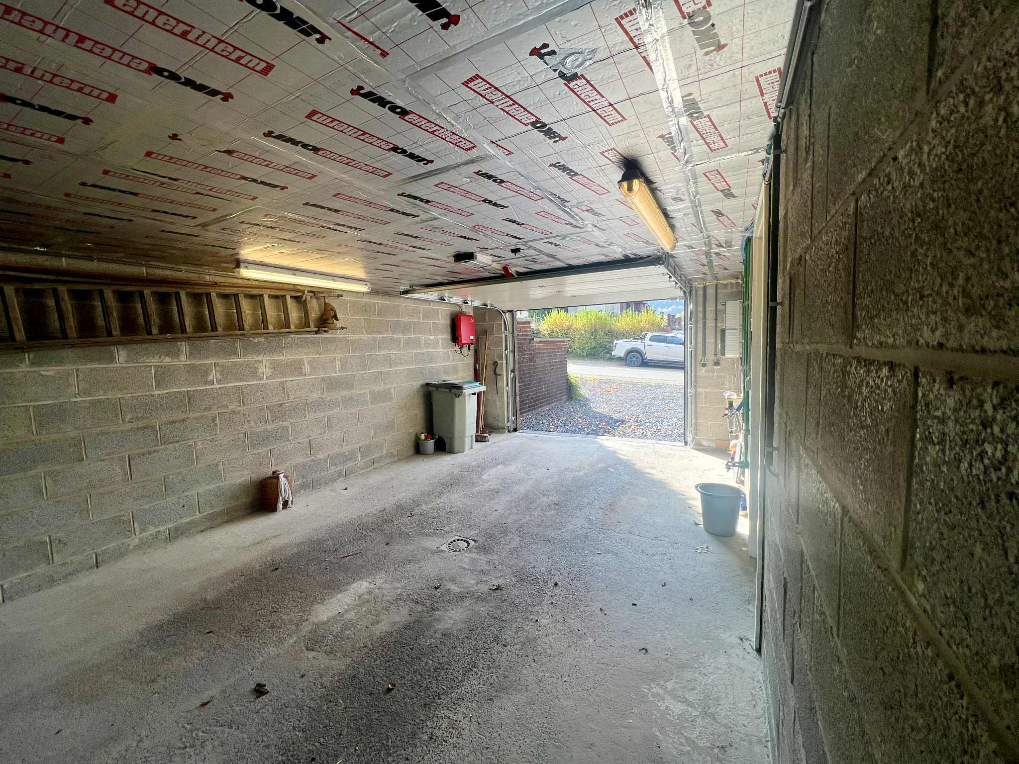1b114283-b08e-49b9-81f9-b10273e94ea4 Maison 4 façades, quartier résidentiel à Bertrix
